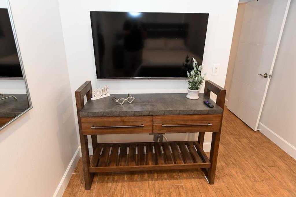 4Br Home, Hot Tub, Near Beach & Wilton Manors Fort Lauderdale Kültér fotó